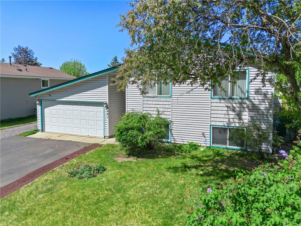 8441 Idaho Avenue N Brooklyn Park MN 55445 7073246 image5