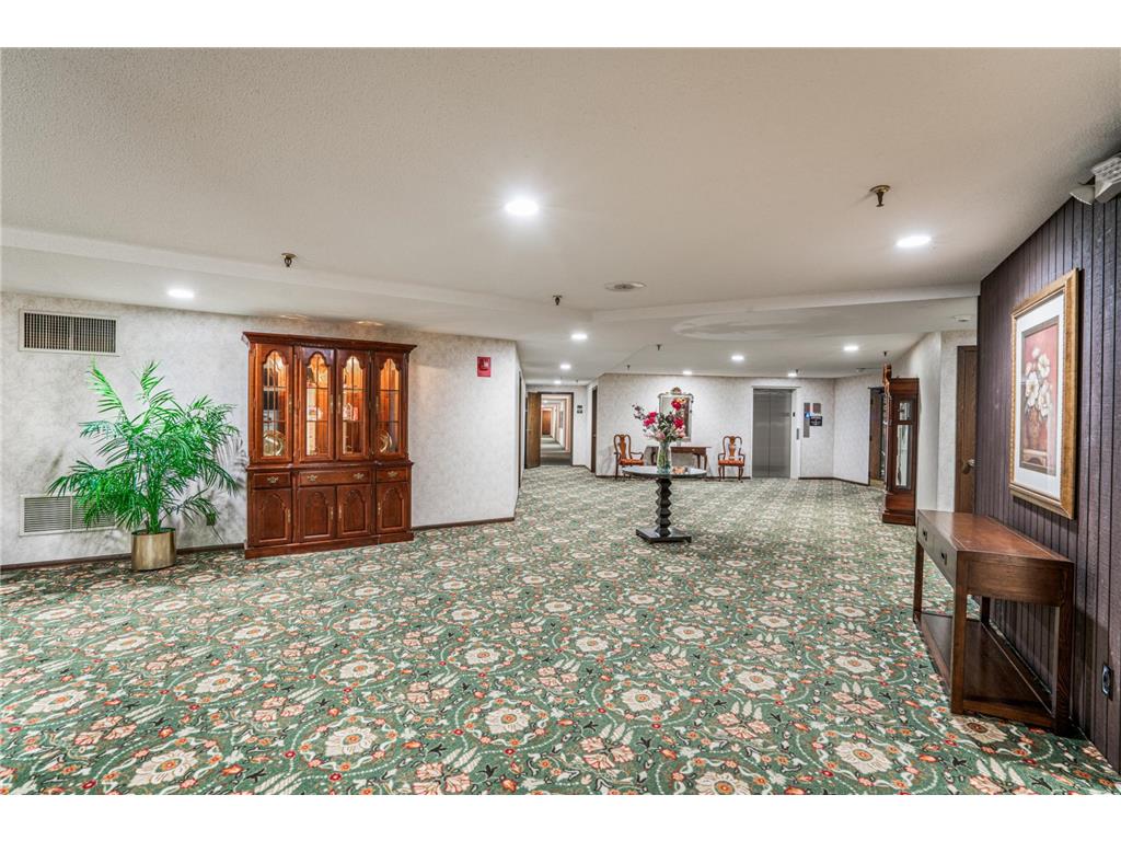 8441 Irwin Road #110 Bloomington MN 55437 7018942 image28