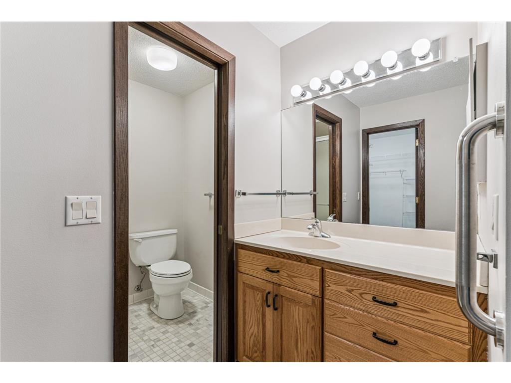 8441 Irwin Road #110 Bloomington MN 55437 7065032 image16