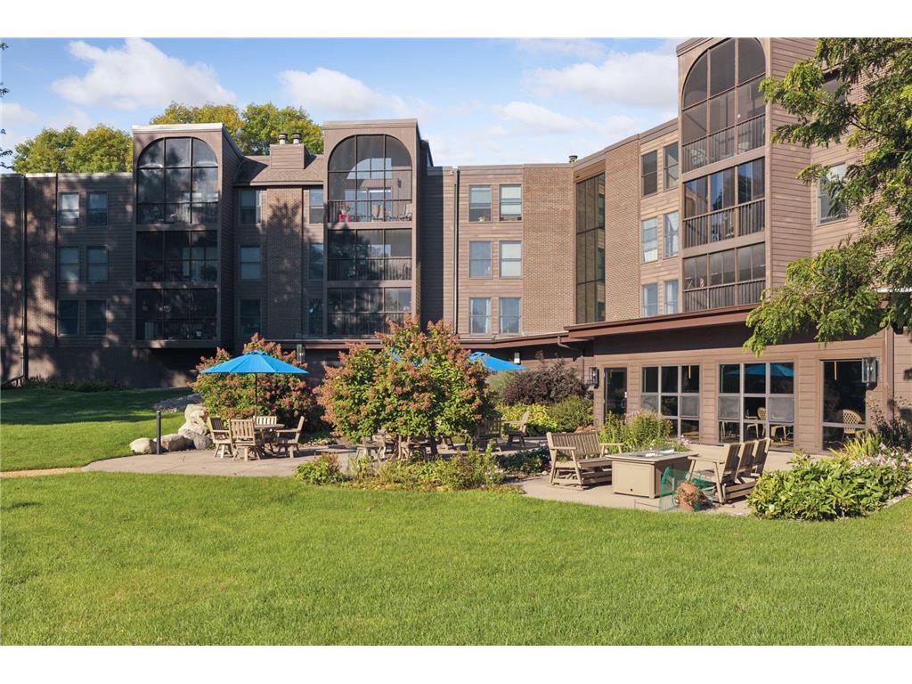8441 Irwin Road #202 Bloomington MN 55437 6793572 image1