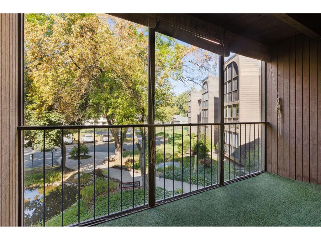 8441 Irwin Road #202 Bloomington MN 55437 6793572 image3