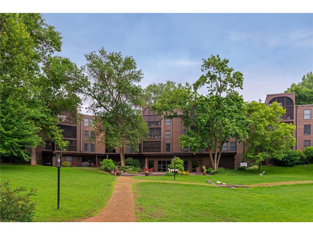 8441 Irwin Road #202 Bloomington MN 55437 6793572 image40