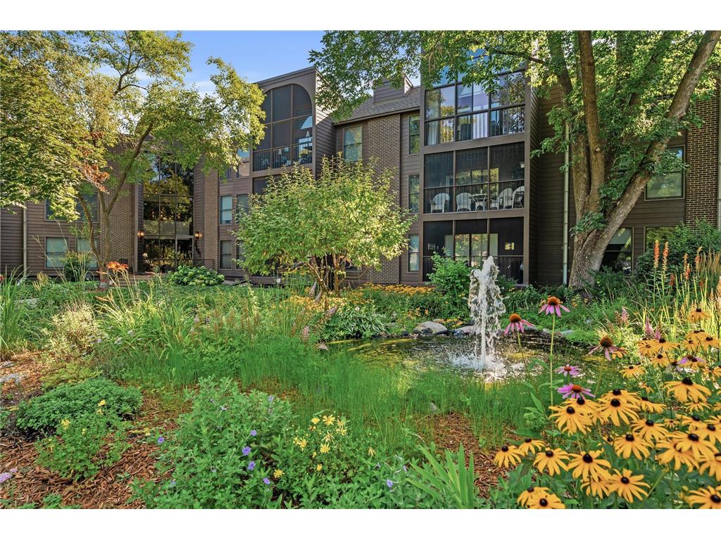 8441 Irwin Road #318 Bloomington MN 55437 6572793 image1