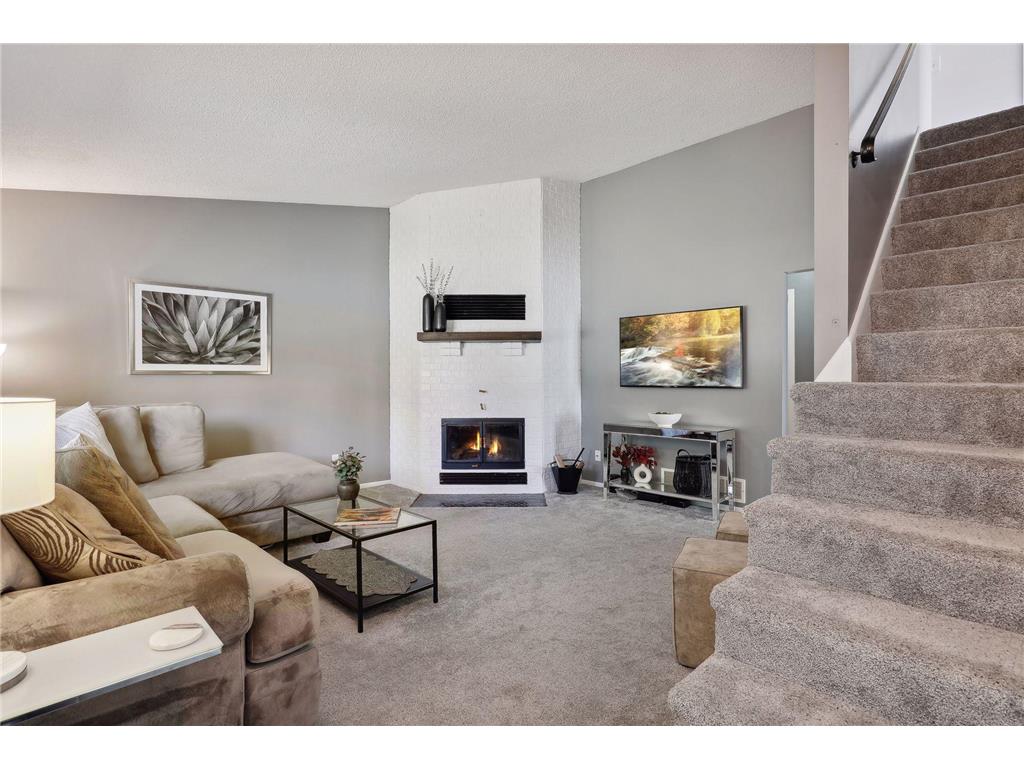 8442 144th Street W Apple Valley MN 55124 6606308 image1