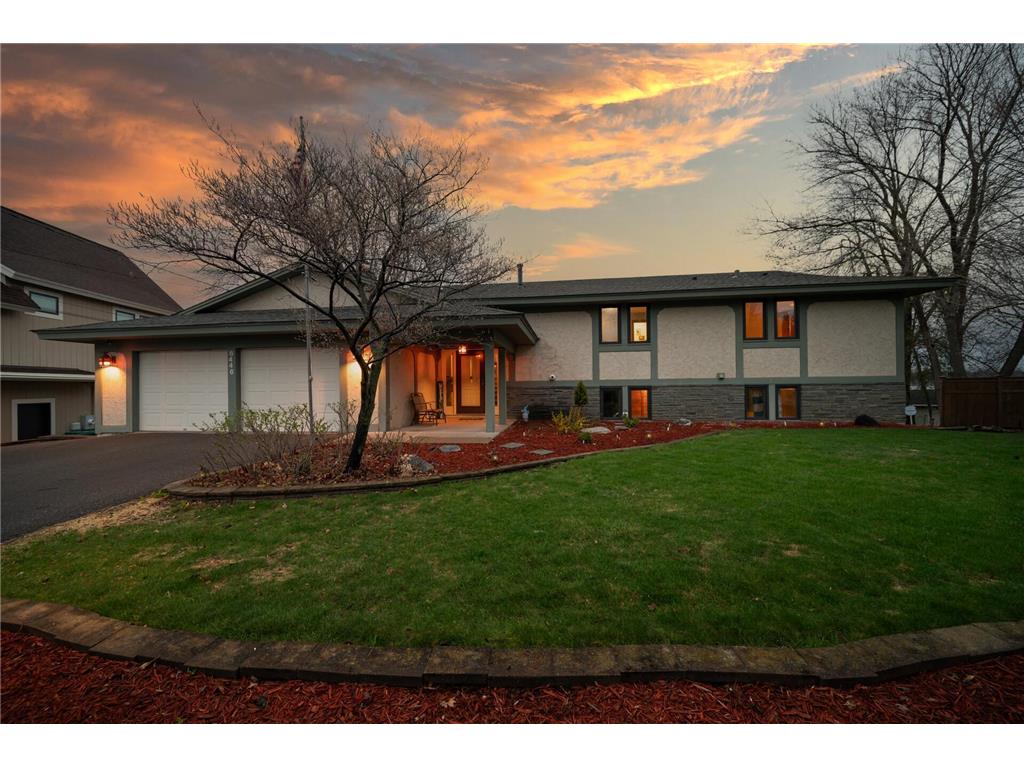 8446 Shadyview Lane N Maple Grove MN 55311 - Weaver 6703029 image1