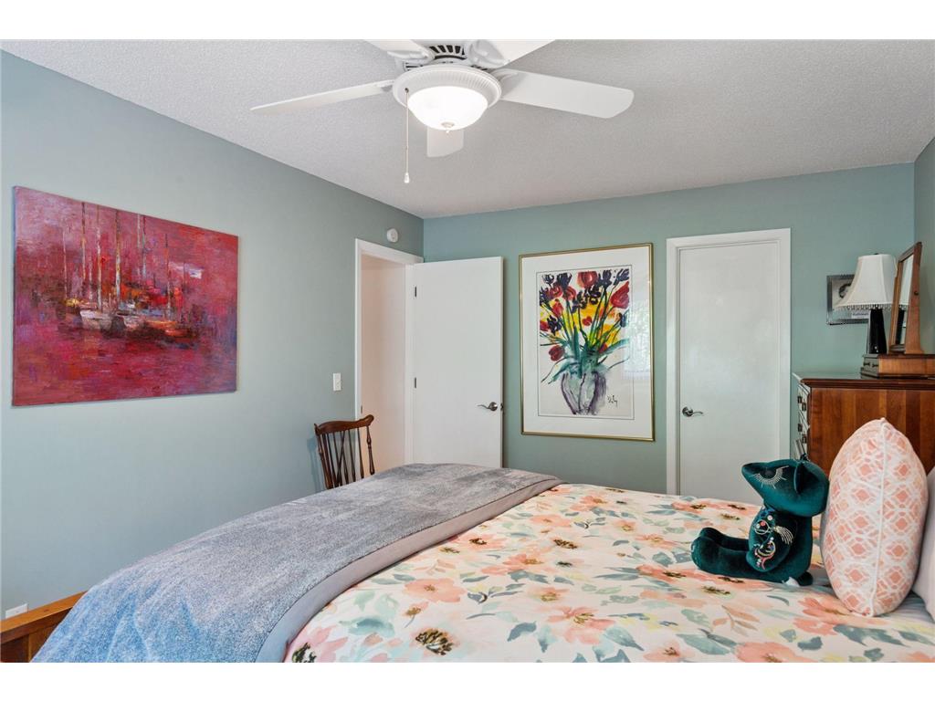 8447 Morgan Lane Eden Prairie MN 55347 7091162 image10