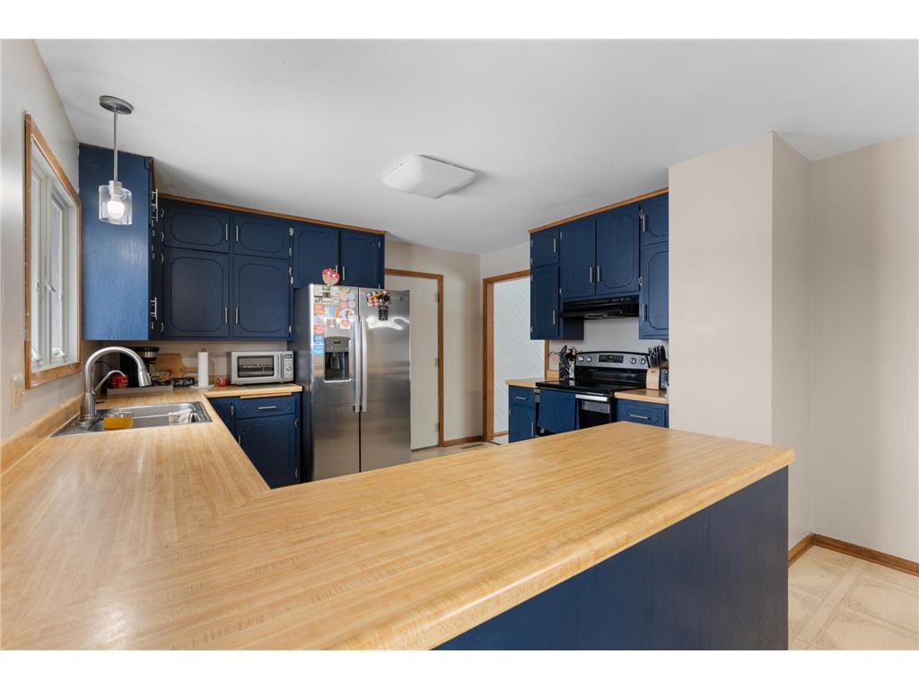 845 3rd Avenue NW Plainview MN 55964 6825535 image16