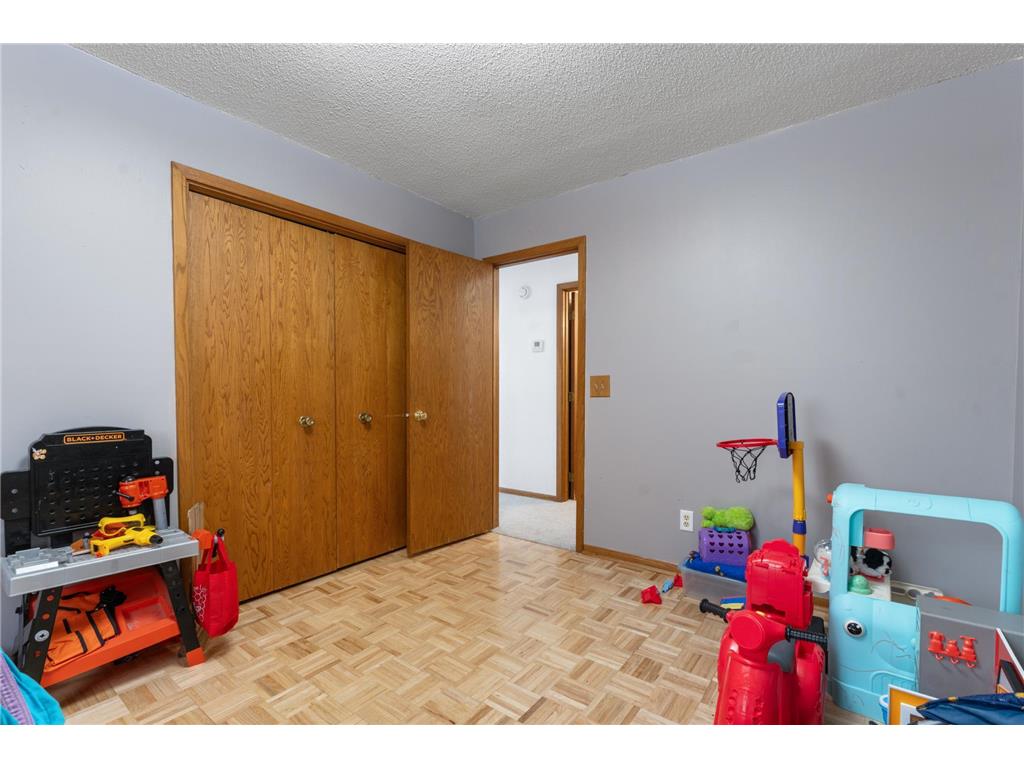 845 3rd Avenue NW Plainview MN 55964 6825535 image20