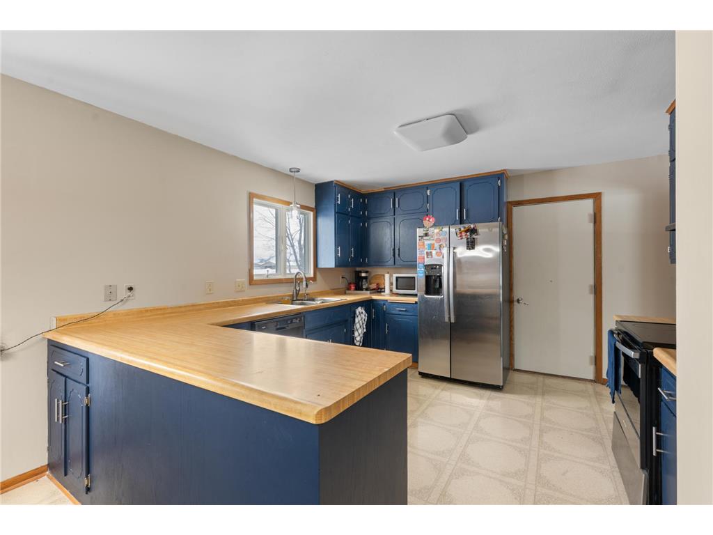 845 3rd Avenue NW Plainview MN 55964 6825535 image4