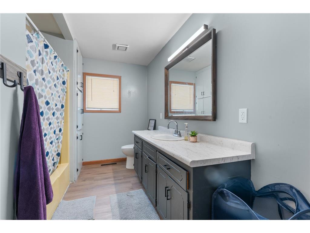 845 3rd Avenue NW Plainview MN 55964 6825535 image8