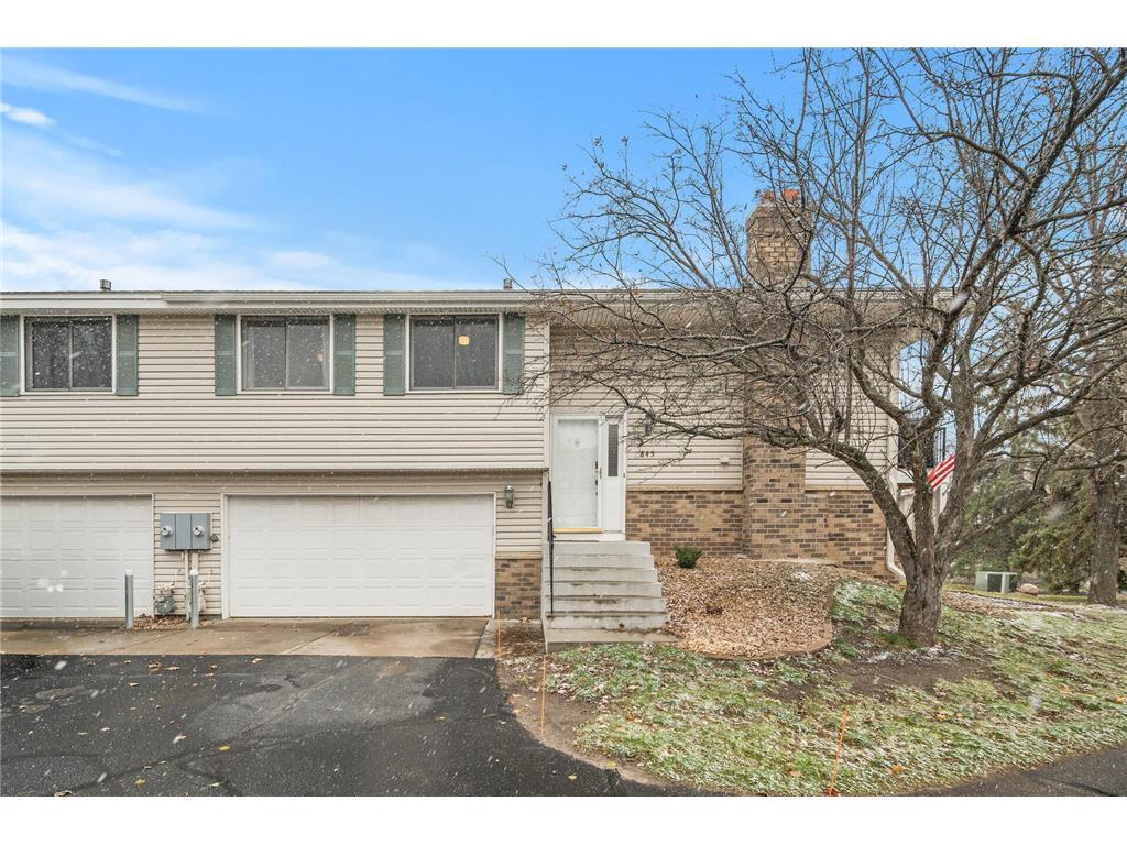 845 Evergreen Circle Burnsville MN 55337 6647670 image1