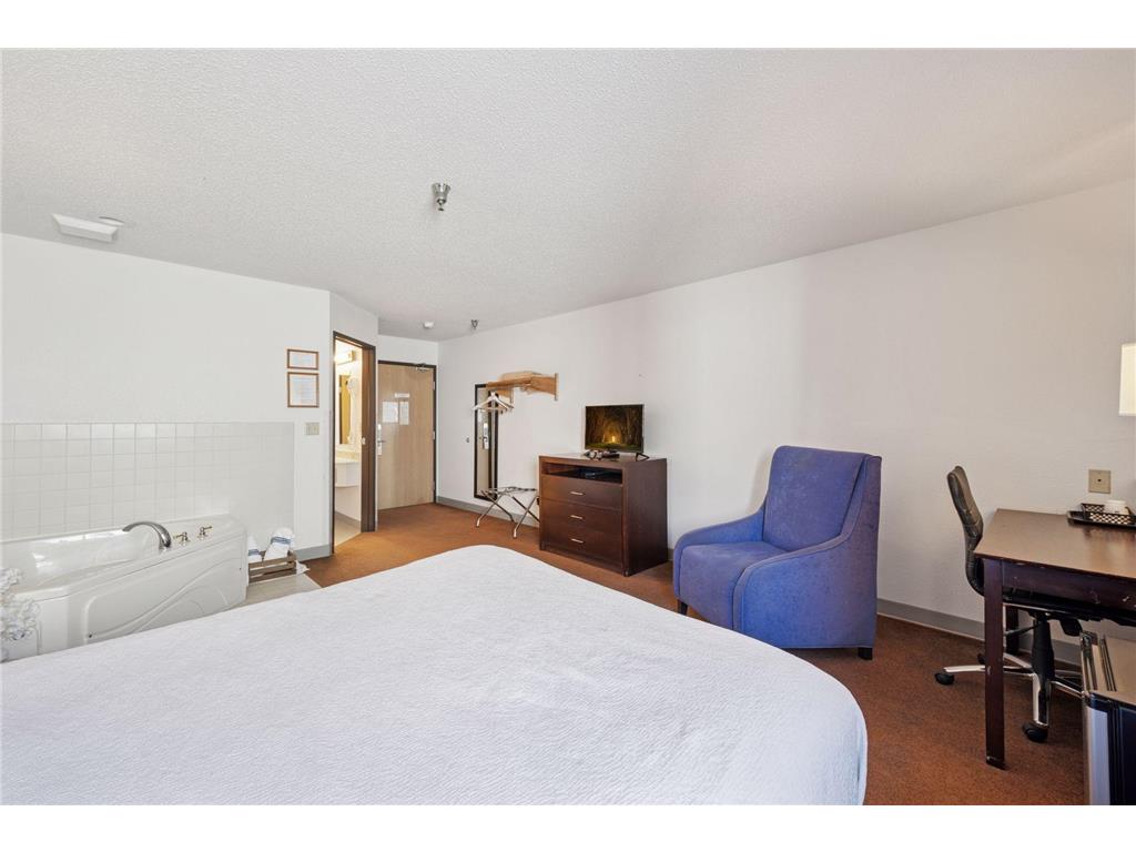 845 US 212 W Granite Falls MN 56241 6682091 image38