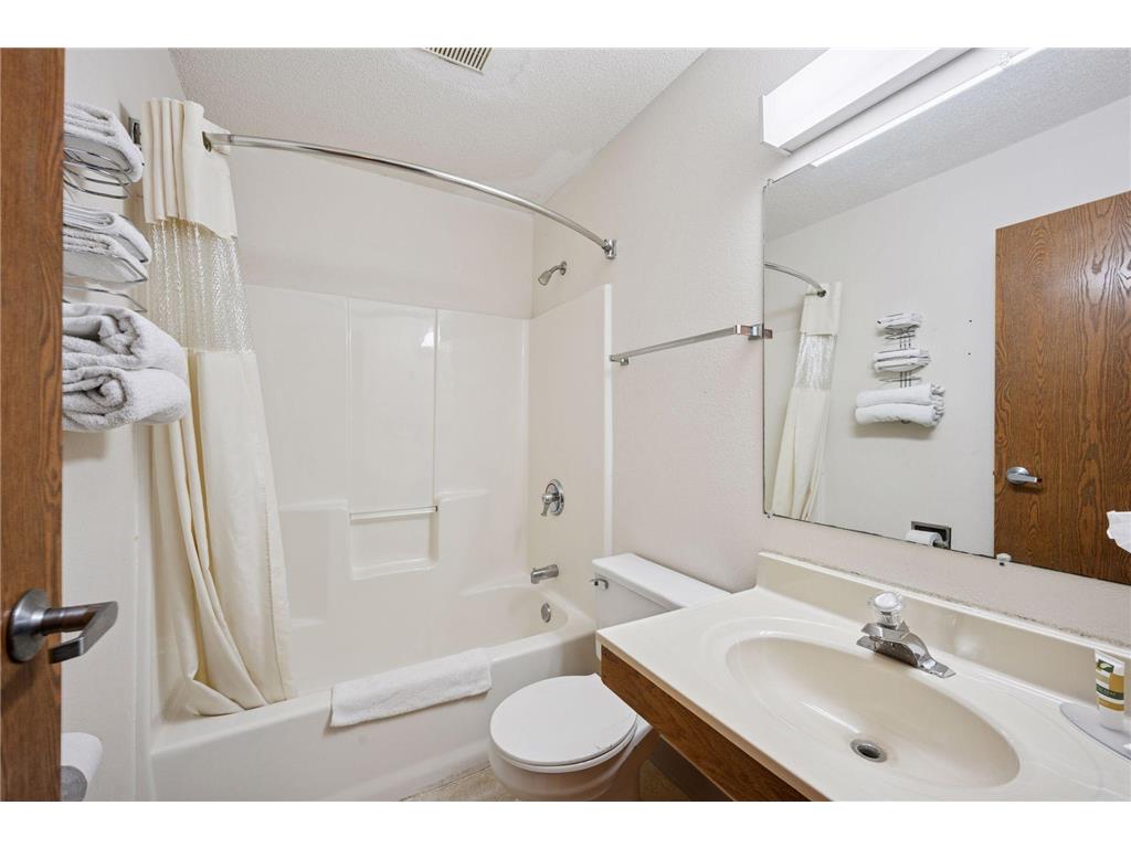 845 US 212 W Granite Falls MN 56241 6682091 image53