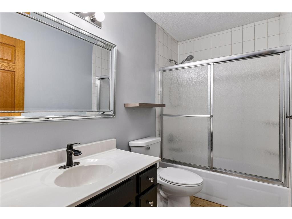 8450 Hiawatha Avenue Eden Prairie MN 55347 7078591 image16