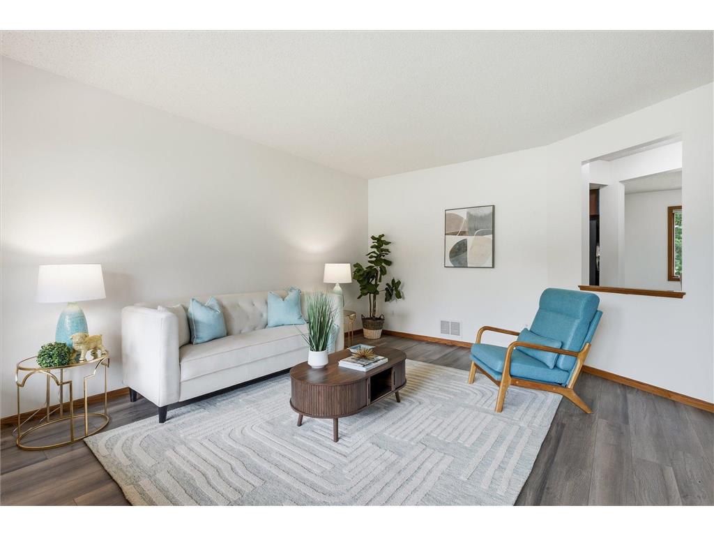 8452 Monterey Court Eden Prairie MN 55347 7039579 image5