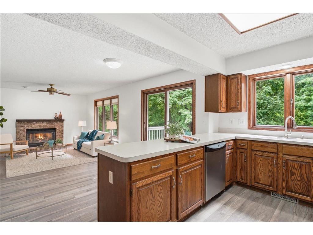 8452 Monterey Court Eden Prairie MN 55347 7039579 image9