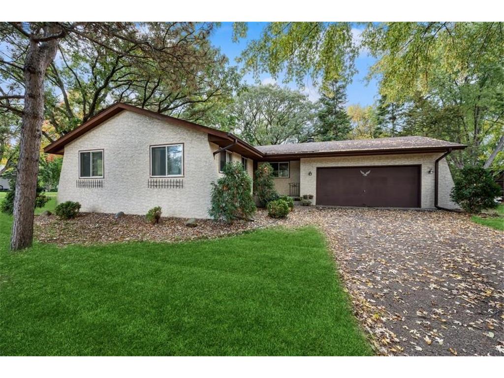 8454 Greenwood Drive Mounds View MN 55112 6434032 image1