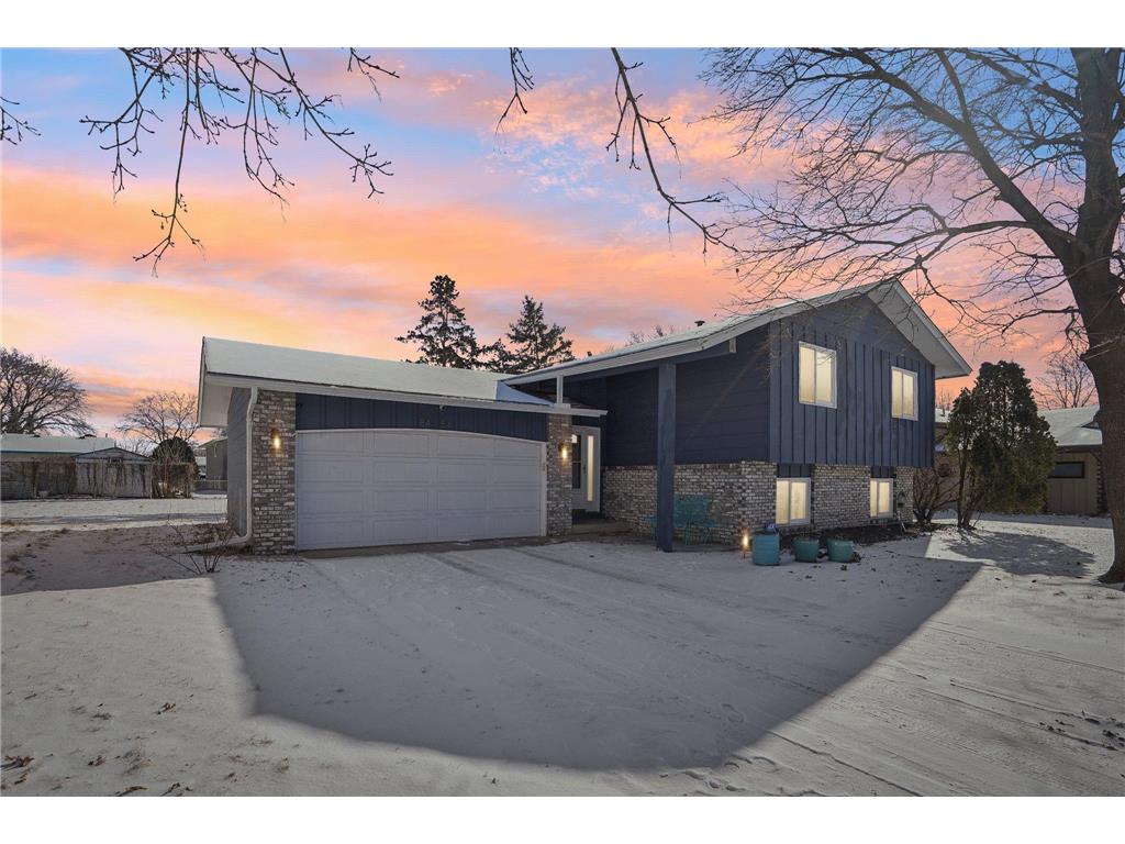 8456 Kentucky Avenue N Brooklyn Park MN 55445 6648599 image1