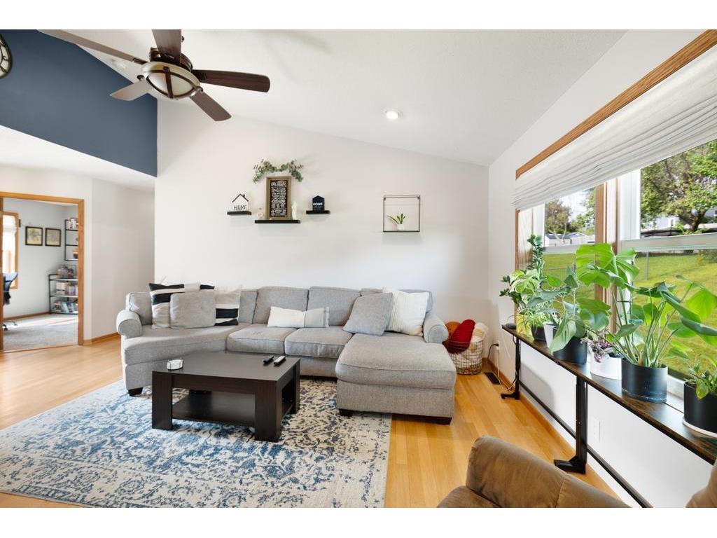 8458 Jergen Avenue S Cottage Grove MN 55016 6767764 image1