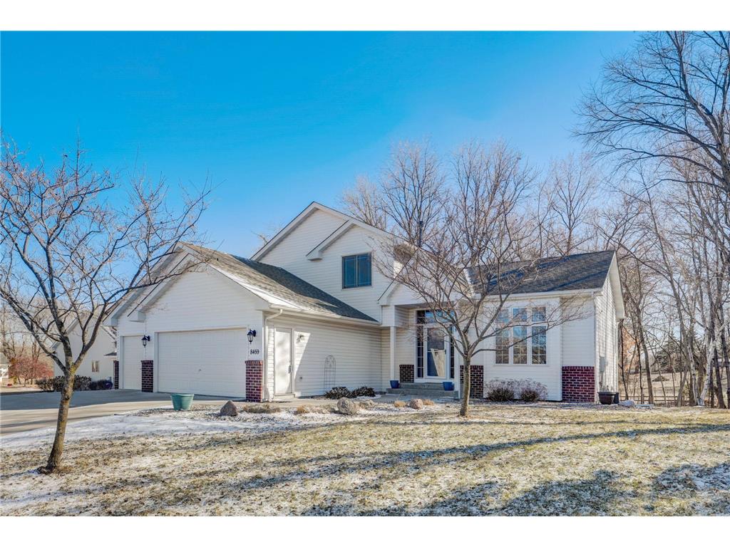 8459 Woodland Curve Saint Bonifacius MN 55375 6494433 image1