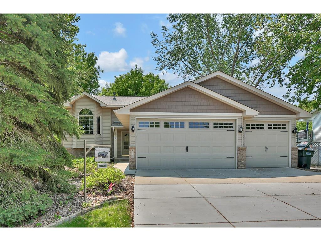 846 115th Avenue NE, Blaine, MN, 55434 MLS 6362155 Edina Realty