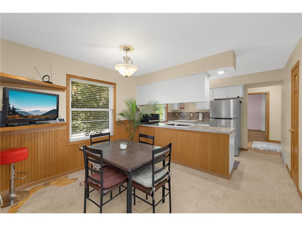 846 Jonathan Drive Apple Valley MN 55124 7074889 image6