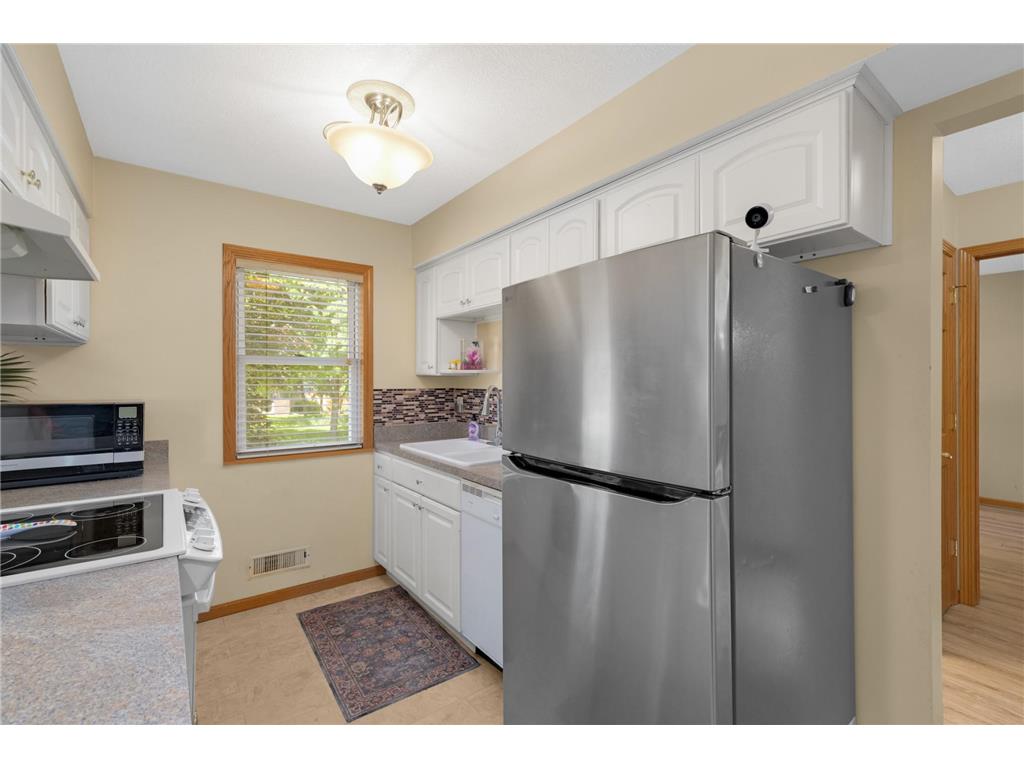 846 Jonathan Drive Apple Valley MN 55124 7074889 image8