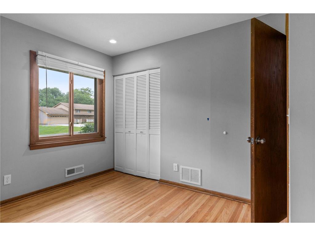 8460 Westbend Road Golden Valley MN 55427 7104885 image16