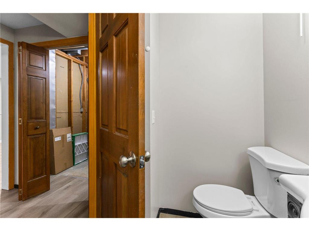 8460 Westbend Road Golden Valley MN 55427 7104885 image45