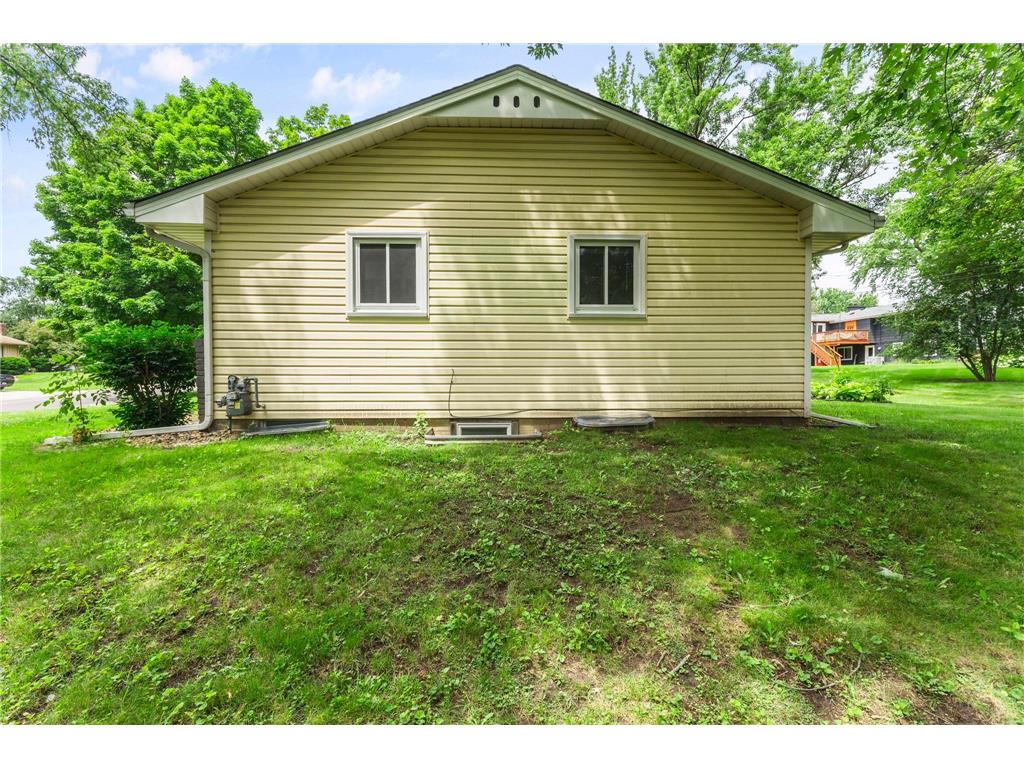 8460 Westbend Road Golden Valley MN 55427 7104885 image55