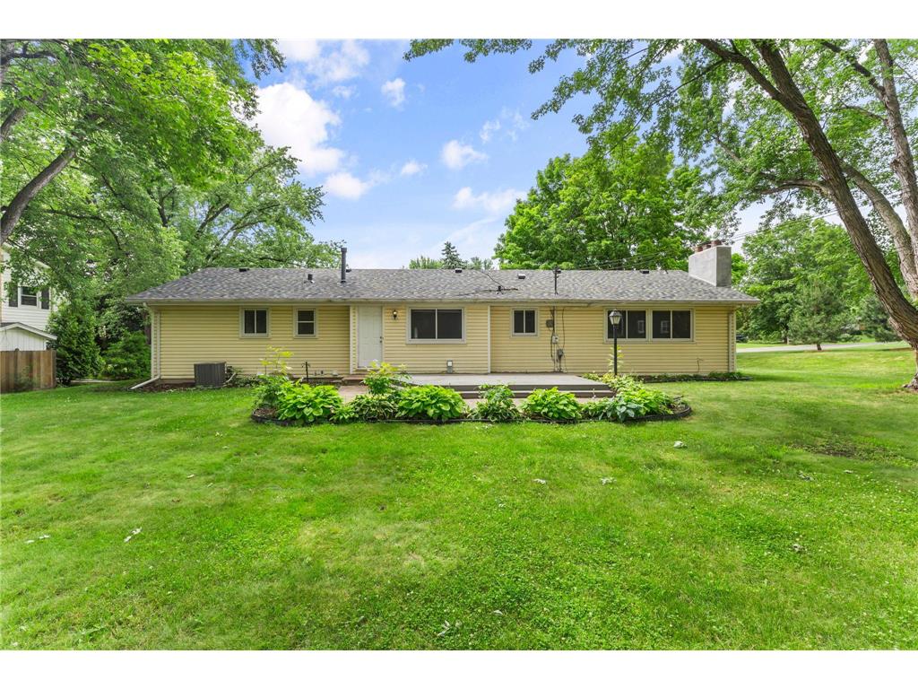 8460 Westbend Road Golden Valley MN 55427 7104885 image57