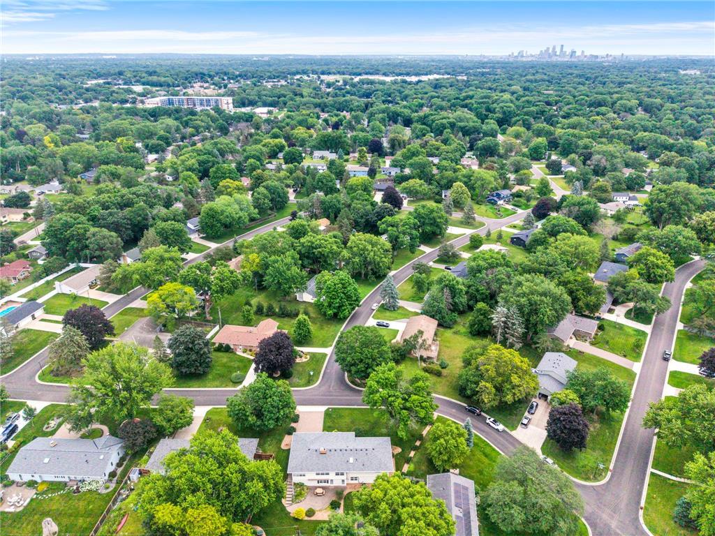 8460 Westbend Road Golden Valley MN 55427 7104885 image77