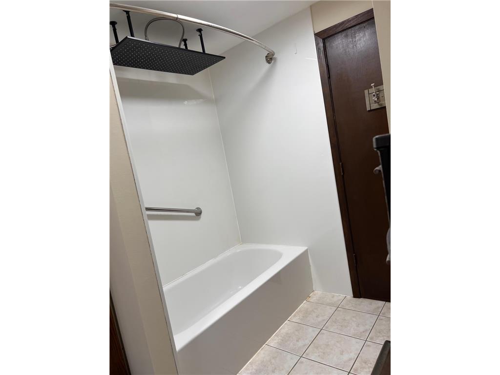 8461 Groveland Road Mounds View MN 55112 6816360 image13