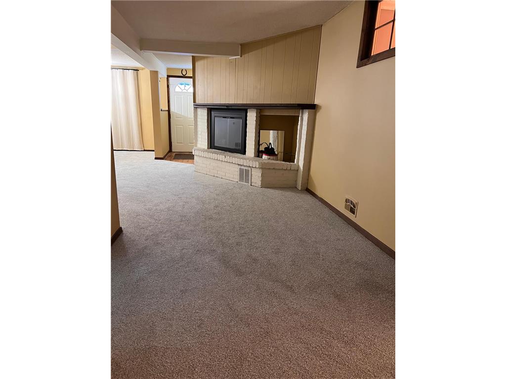 8461 Groveland Road Mounds View MN 55112 6816360 image9