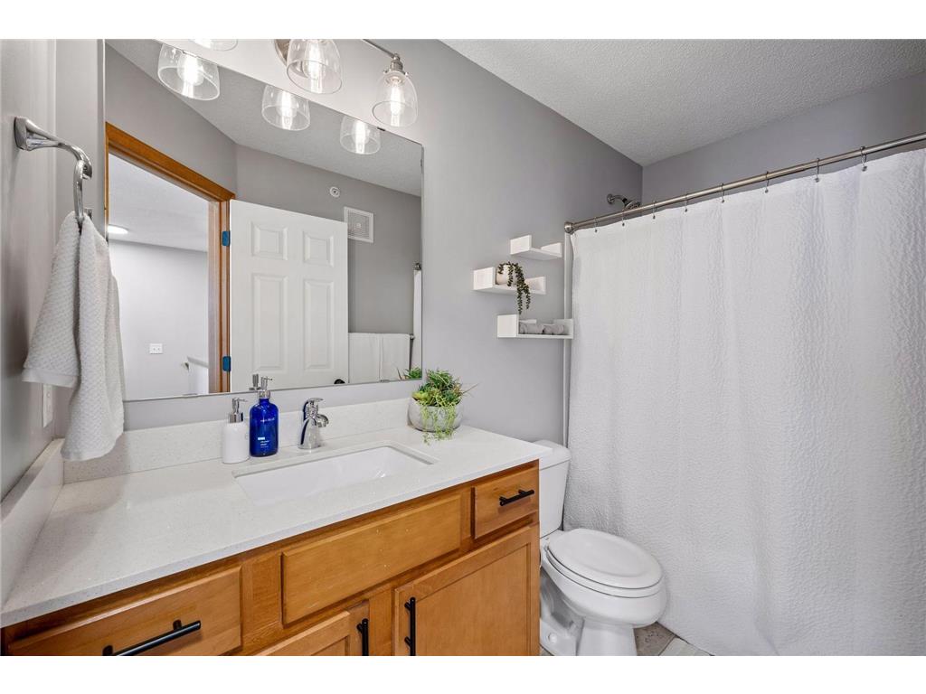 8467 Emery Parkway N #903 Champlin MN 55316 7062505 image31