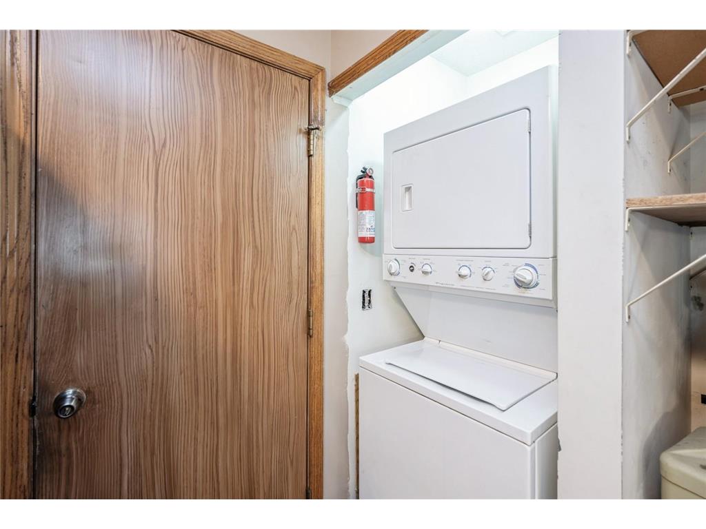 8469 S Pond Trail Champlin MN 55316 6809617 image14