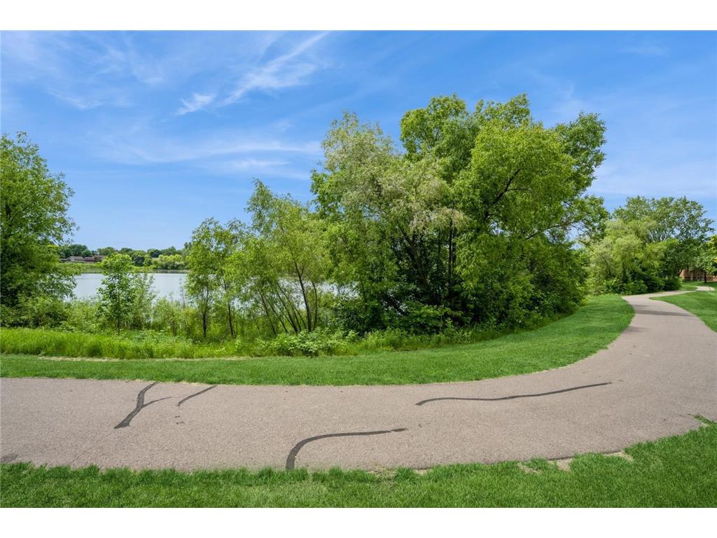 8469 S Pond Trail Champlin MN 55316 6809617 image19