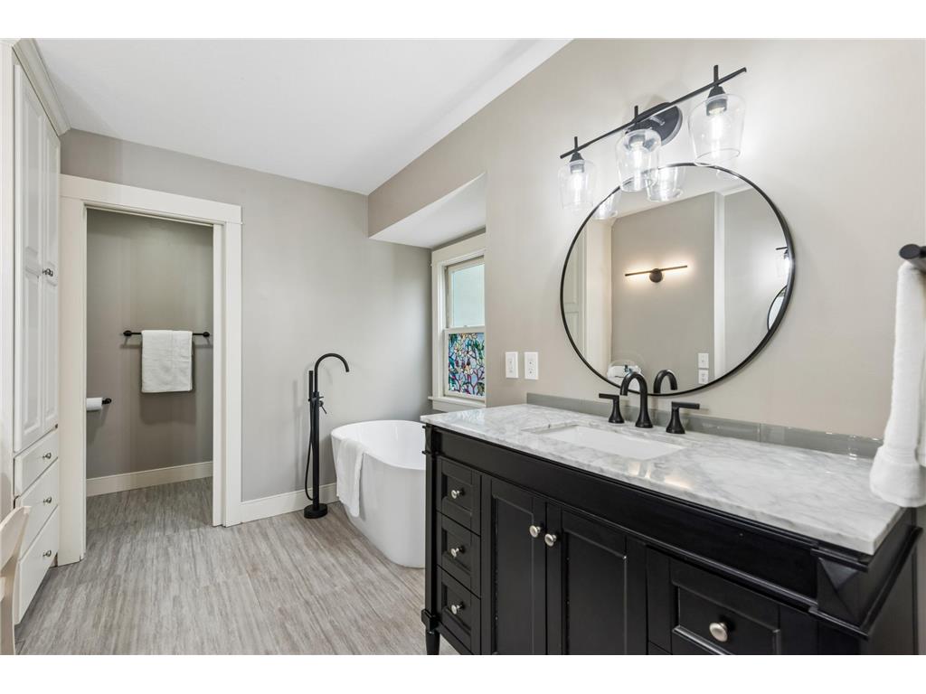 8469 Woodland Curve Saint Bonifacius MN 55375 7036373 image26