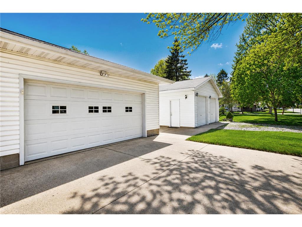 847 17th NE Owatonna MN 55060 7066240 image24