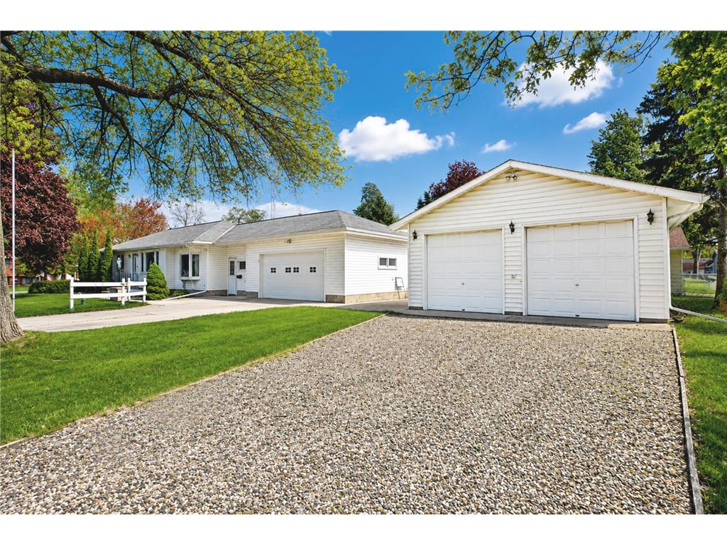 847 17th NE Owatonna MN 55060 7066240 image3