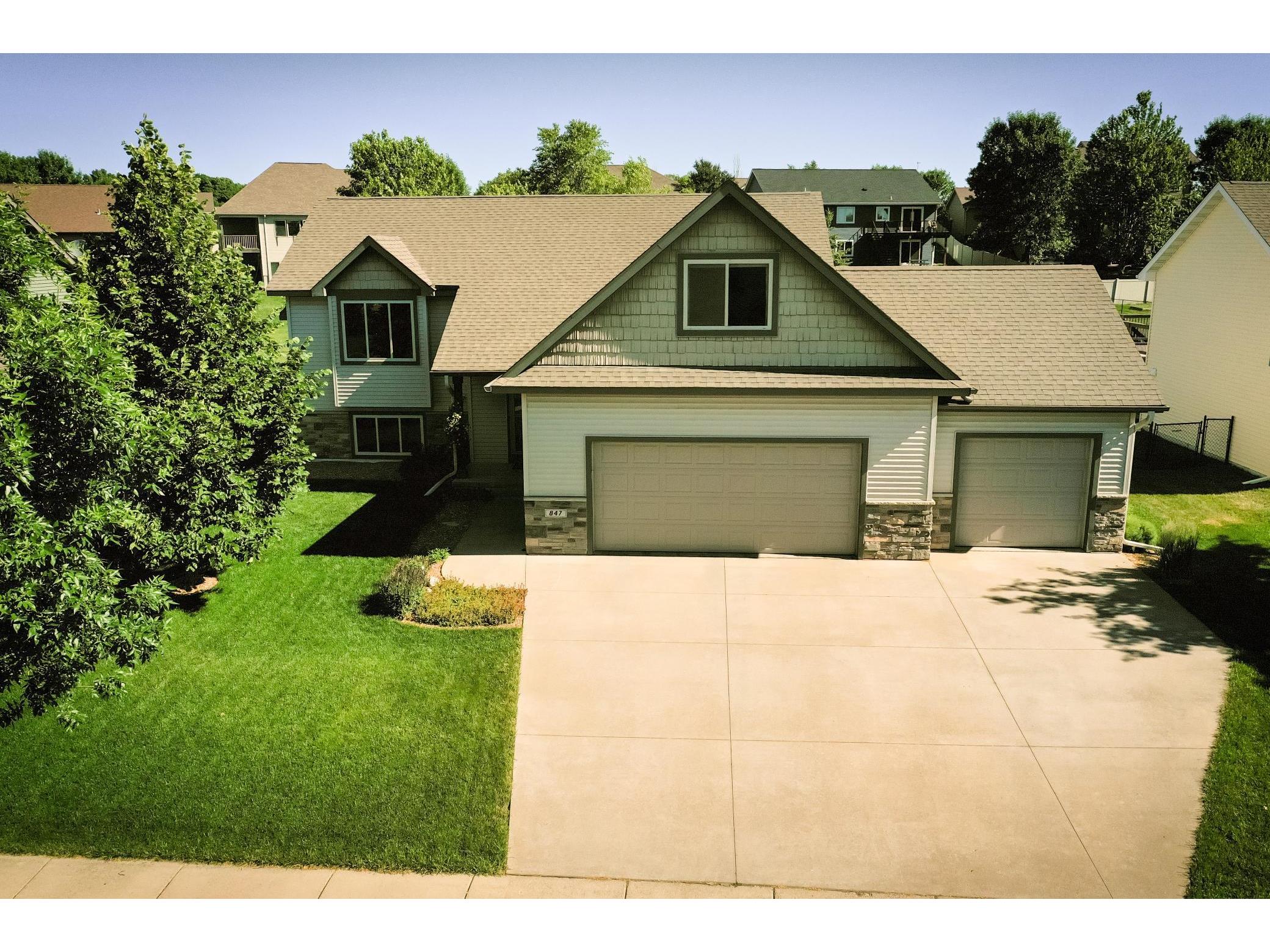 847 Fairchild Drive, River Falls, WI, 54022 MLS 6008414 Edina Realty