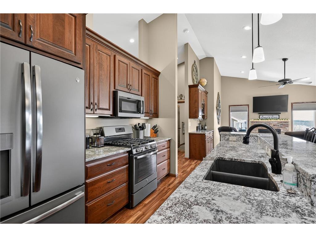 847 Golfview Avenue Zumbrota MN 55992 7066637 image22