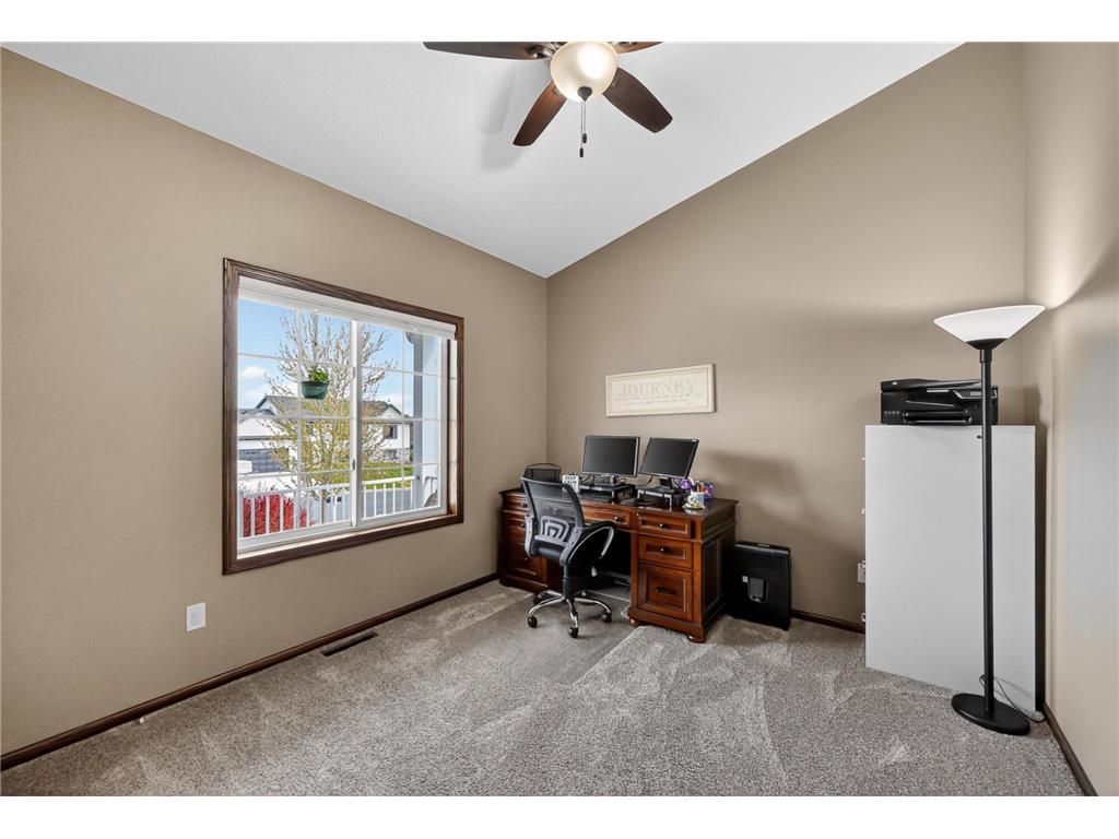 847 Golfview Avenue Zumbrota MN 55992 7066637 image24