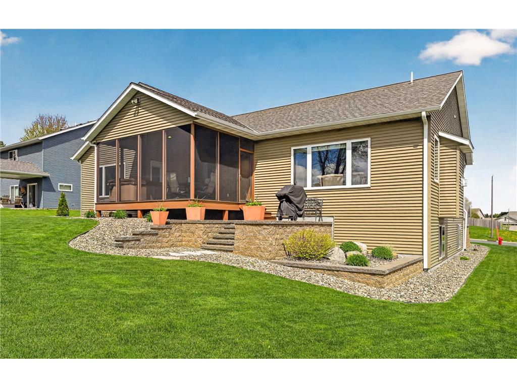 847 Golfview Avenue Zumbrota MN 55992 7066637 image43