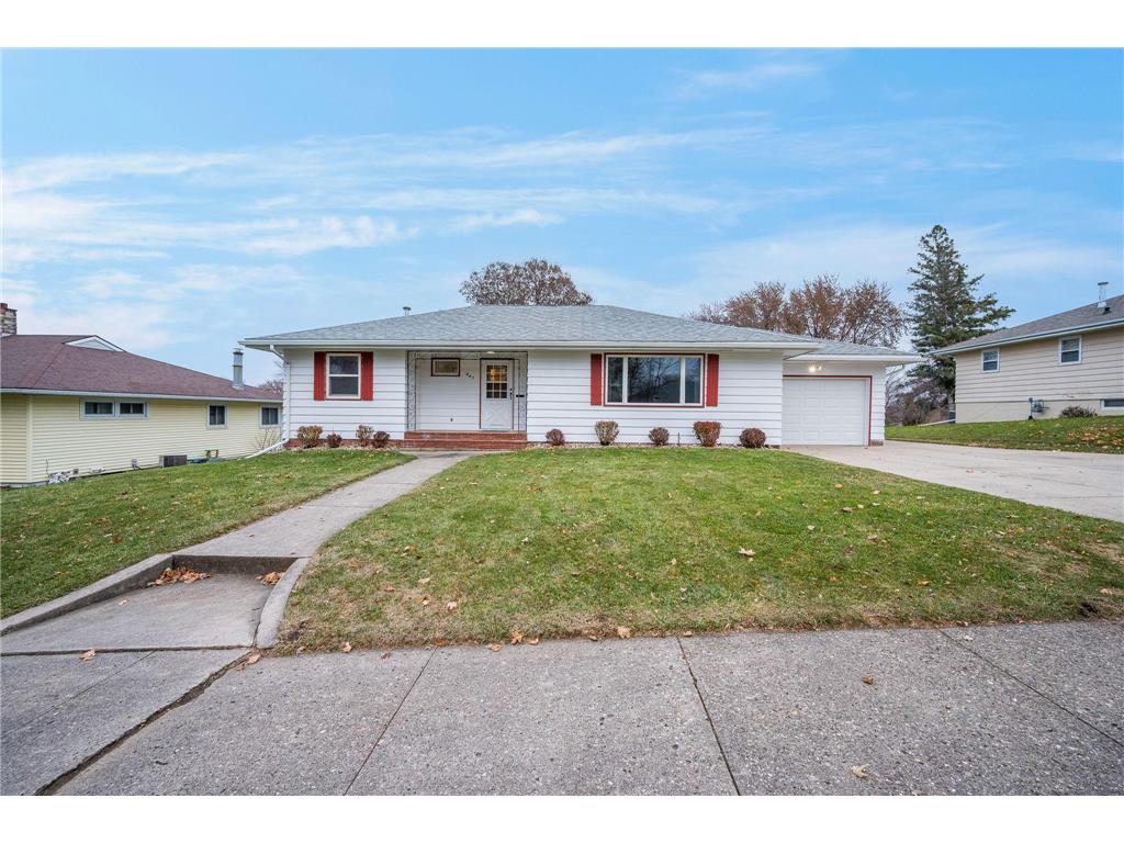 847 S Hampton Street Fairmont MN 56031 6820176 image1