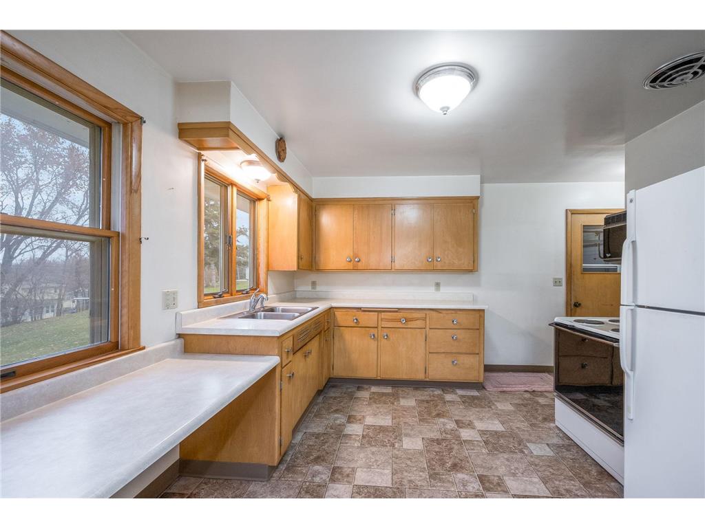 847 S Hampton Street Fairmont MN 56031 6820176 image11