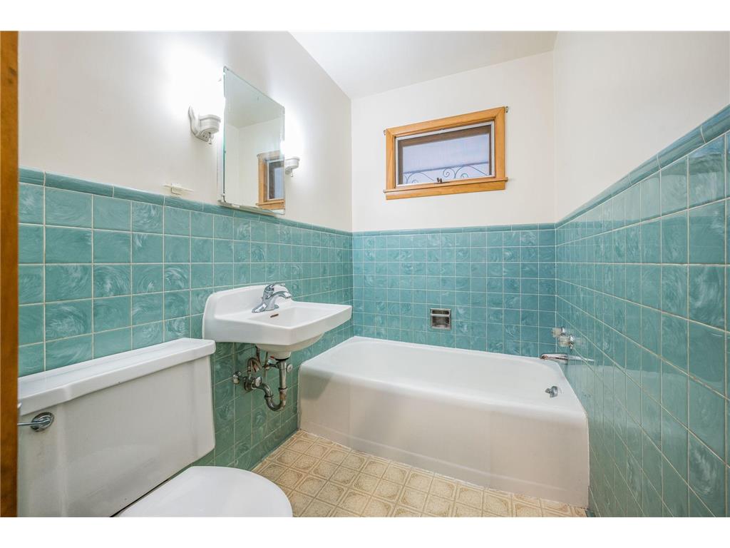 847 S Hampton Street Fairmont MN 56031 6820176 image18