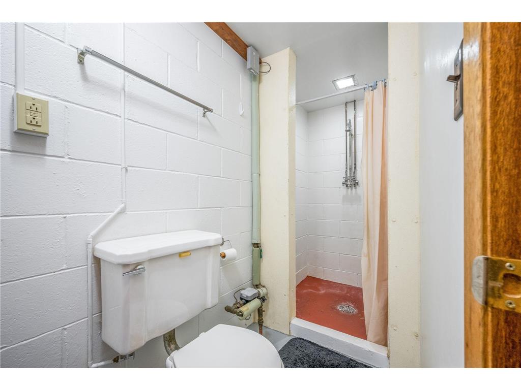 847 S Hampton Street Fairmont MN 56031 6820176 image28