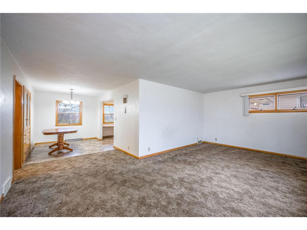 847 S Hampton Street Fairmont MN 56031 6820176 image5