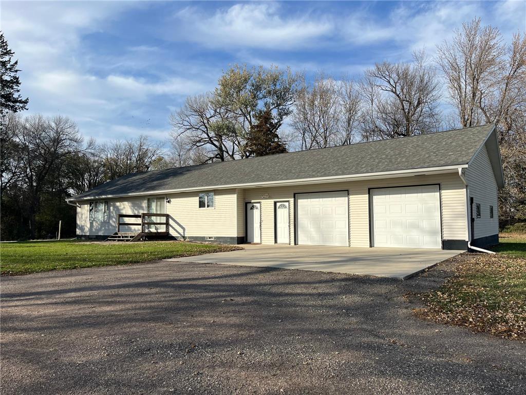 84730 260th Street Renville MN 56284 6456480 image1